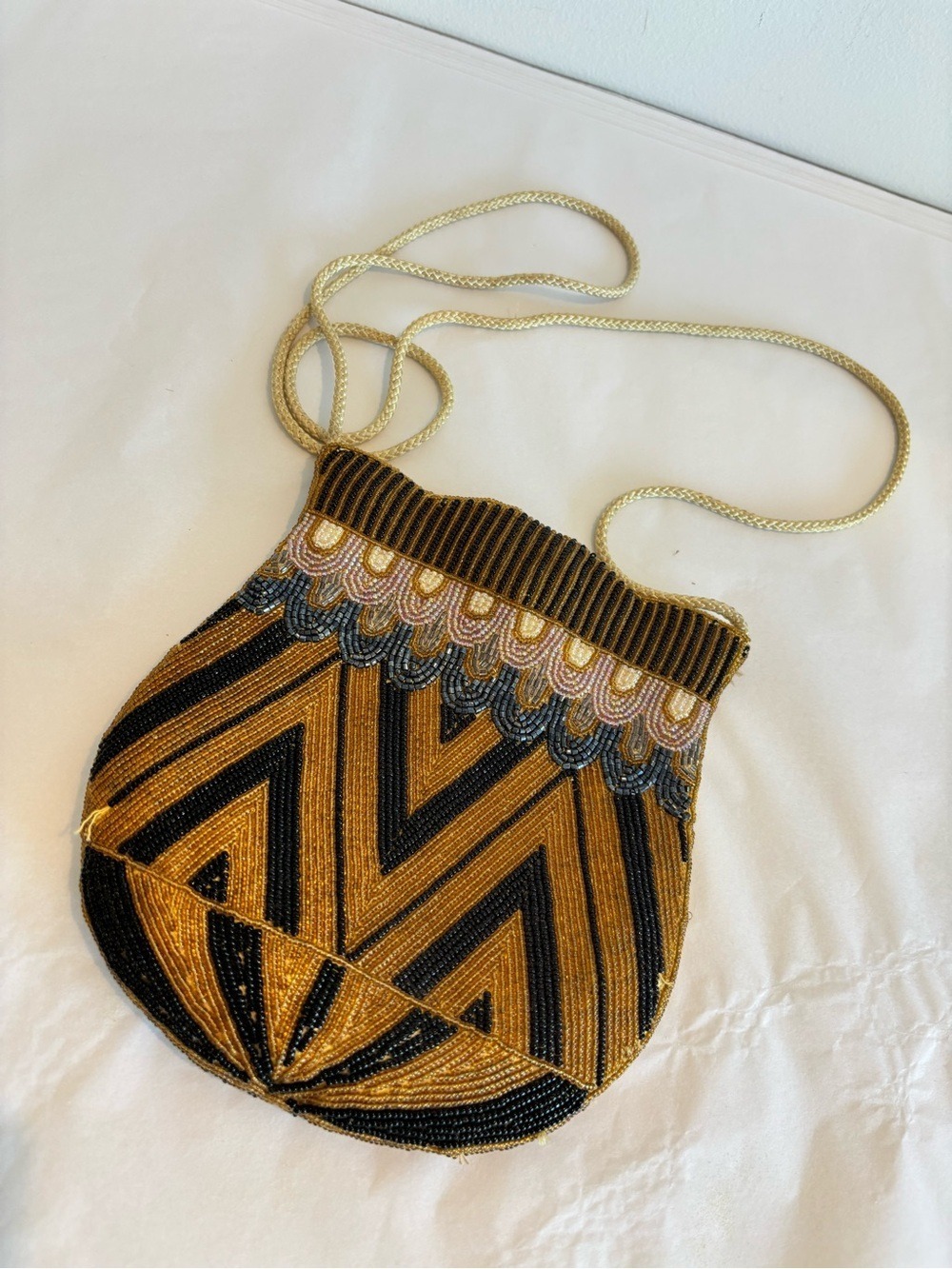 Vintage beaded evening purse Gold Black shoulder Bag satin lined magnetic close